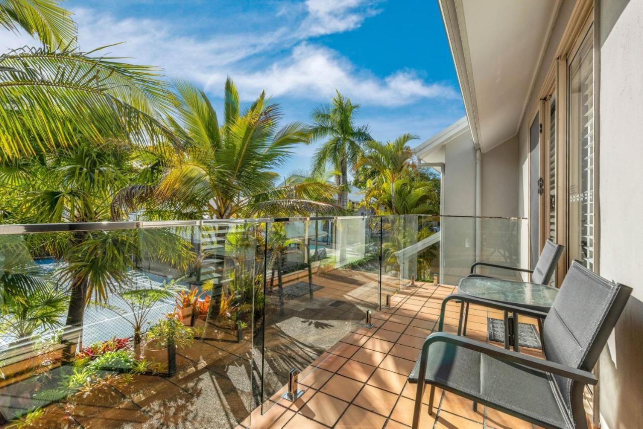 Pelican Beach Resort Noosaville Exterior photo
